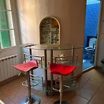 Petite Maison Quartier Hist * 科利尤尔